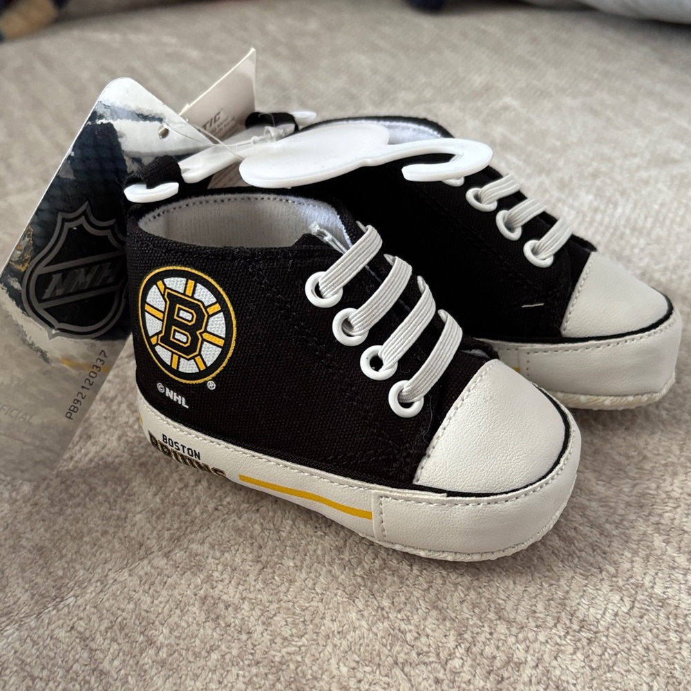 Baby Fanatic Bruins 0-6 months Kids Sneakers